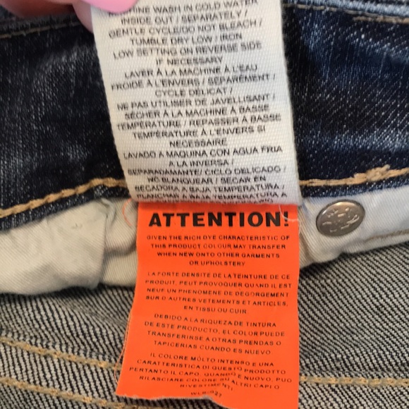 Parasuco denim legend. Distressed denim with paint/sparkle detail - Picture 14 of 16